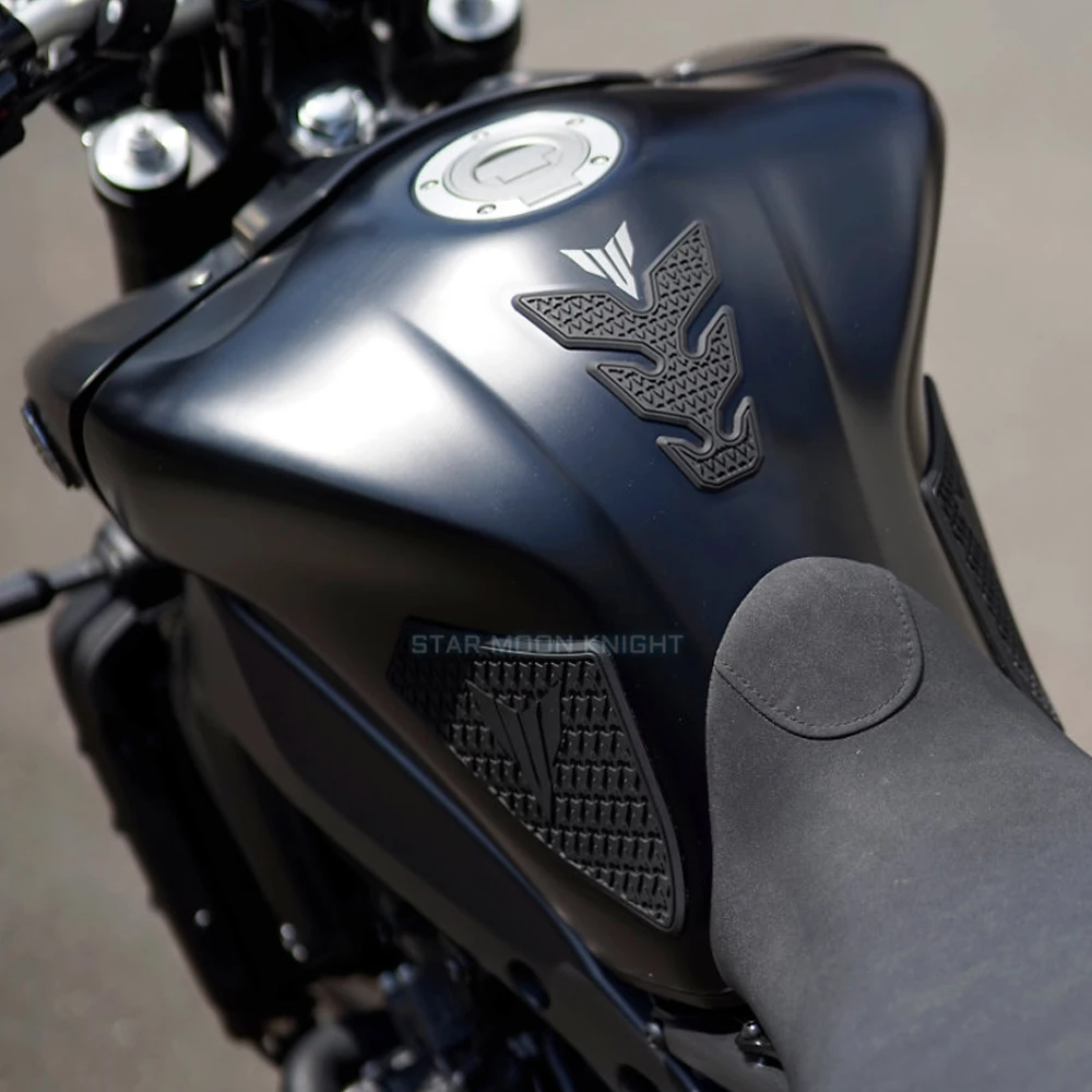 For YAMAHA MT-09 MT09 mt 09 2021 2022 2023 Motorcycle Accesorios Rubber Side Fuel Stickers Anti Slip Fuel Tank Pad