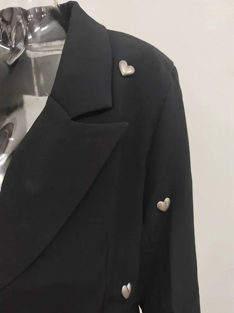 Blazer de manga larga con cuello con muescas para mujer, chaqueta de un solo botón, decoración de remaches de amor en 3D, novedad de otoño, 2024