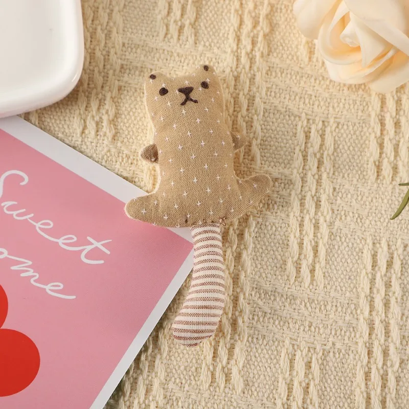 DIY Sweet Cartoon Stuffed Animal Bag Pendant Handmade Crochet Knit 3D Soft Cute Adorable Keychain Purse Charm for Bags Backpack