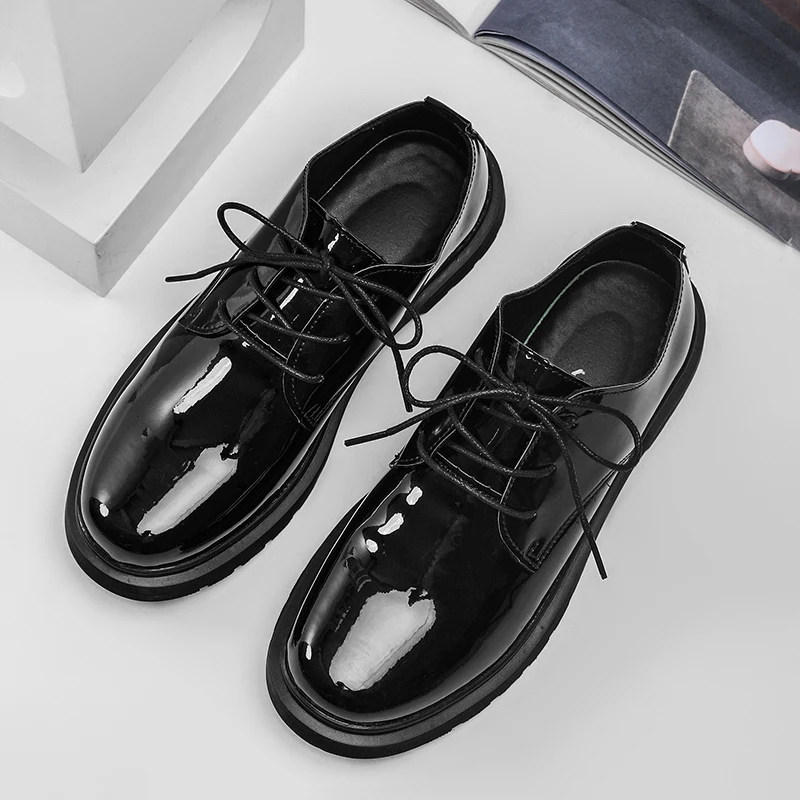 

Осенние новые деловые повседневные кожаные туфли, модные многофункциональные лакированные черные рабочие туфли, весенние маленькие кожаные туфли