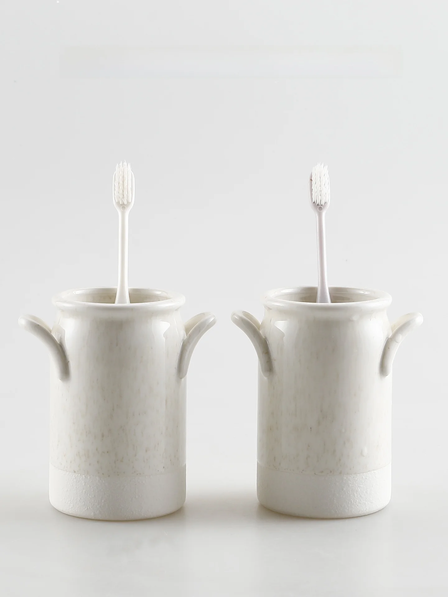 

KULE HOME Cerc Toothbru Holder Couple's Drinking Cup Dental Care Cerc Cup Creative Batoom Accories Tootaste Tube