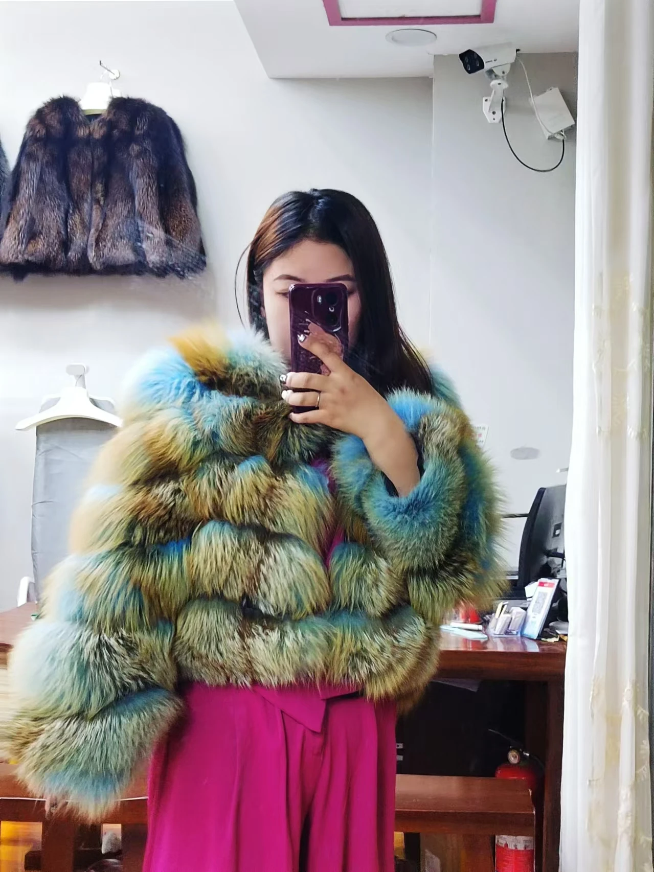 New winter warm and colorful full leather genuine fox fur coat for women long-sleeved short light luxury fur coat