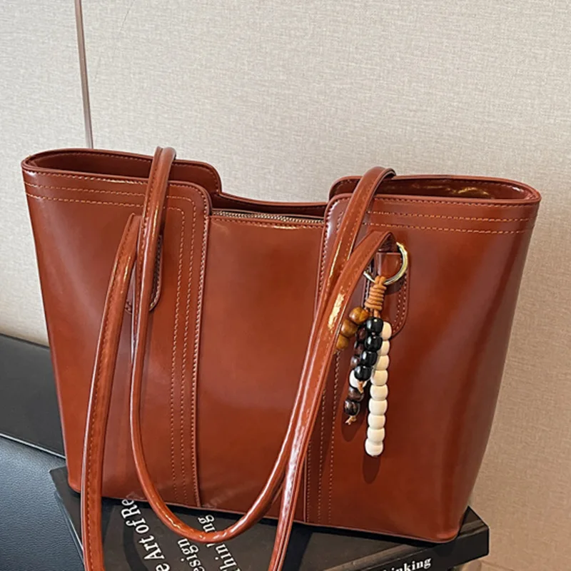 

Новинка 2025, очень просторная женская большая сумка, текстурированная сумка на плечо под мышками, минималистичный кошелек через плечо, шикарная и очень вместительная