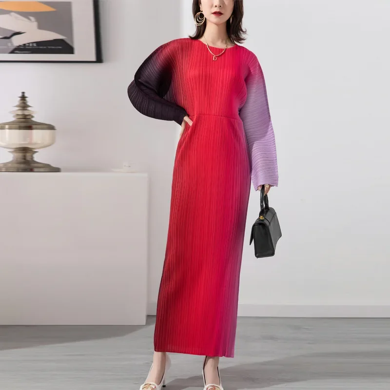 

Miyake Pleated Gradient Printing Dress European/American Style Long Sleeves Temperament Show Thin Dresses Spot Summer New 2022