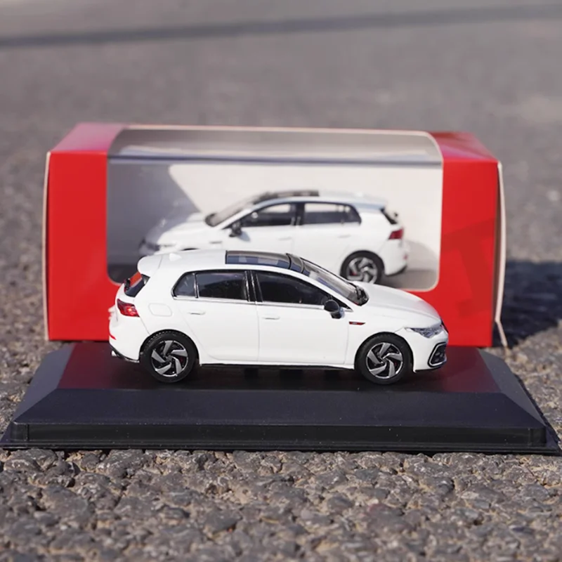 

Diecast 1:43 Scale Golf GTI 2021 Alloy Simulation Car Model Collection Decoration Boy Holiday Gift Toy Static Display Oranment