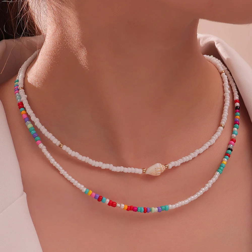 Best-selling new hand-beaded color rice bead choker, fresh idyllic wind shell necklace clavicle chain with all senior sense