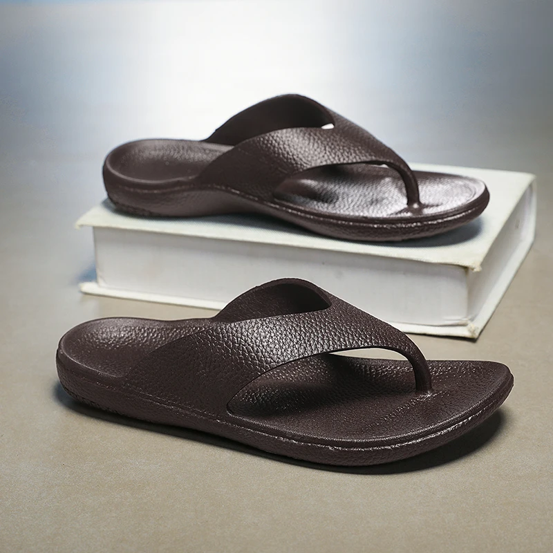 Flip-flops men's summer new non-slip soft-soled sandals fashion black sandals and slippers indoor leisure outdoor beach shoes 45