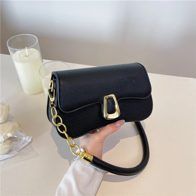 

Best Vintage Minimalist Clutch Bag for Special Occasion Women Chic Mini Purse Leather with Letter Logo Design