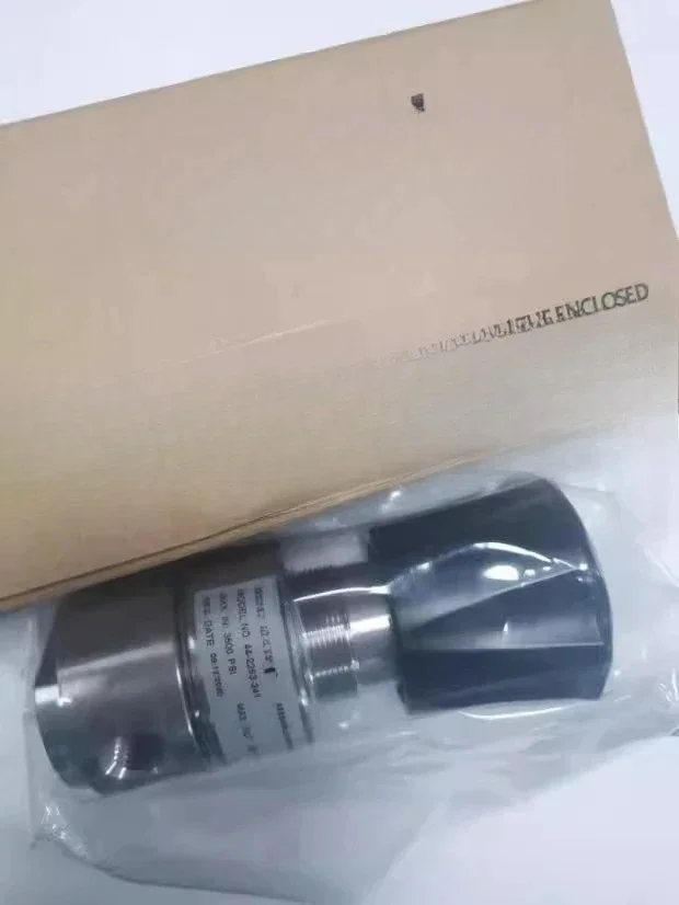 

Pressure Reducing Valve 44-22 Low Pressure Regulating Valve 44-2262-241 44-2263 44-2264-241