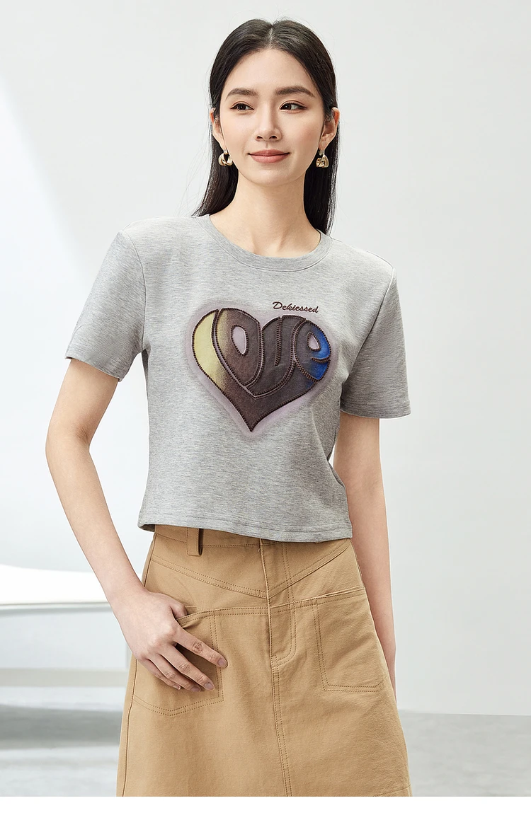 

SENTUBILA Cropped Cotton Appliques T-shirt Female 2024 Summer Simple Round Neck Casual Pullovers Short Sleeve Tops 142T54617