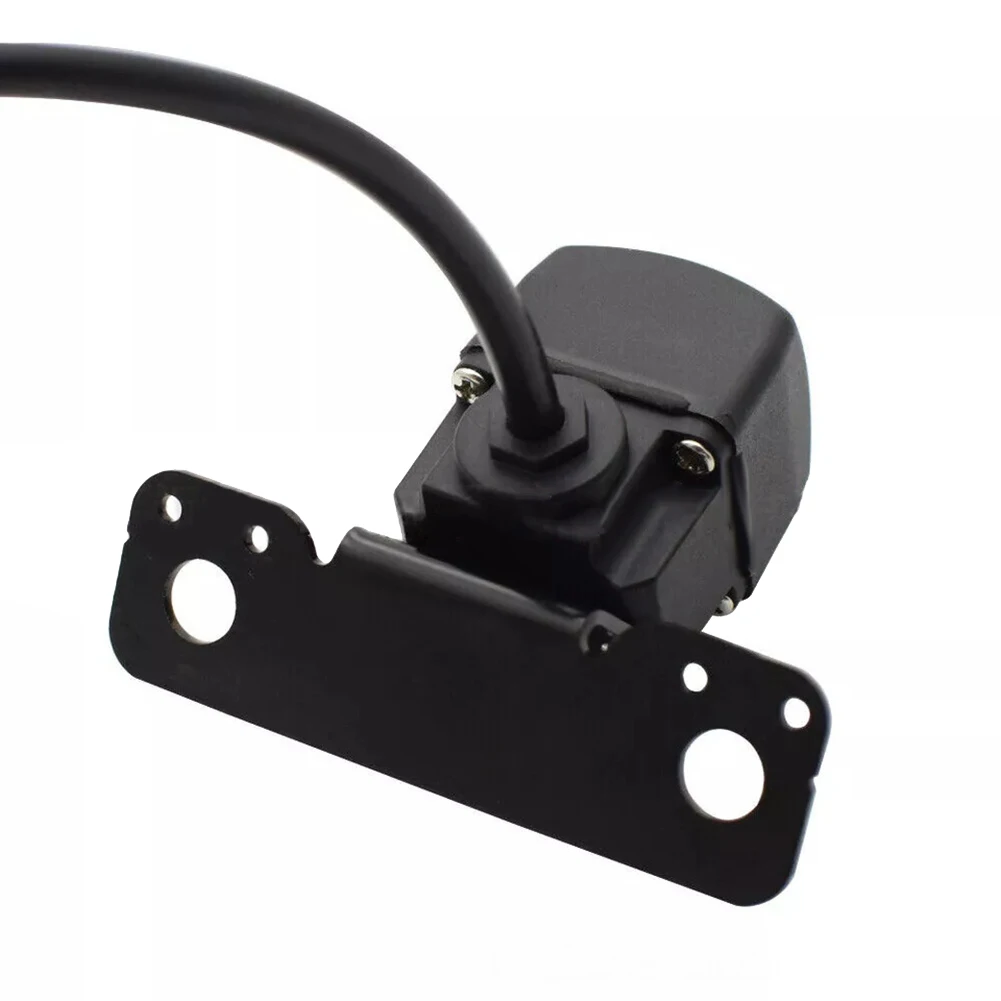 Reversing Camera Unit for Hyundai Santa Fe Sport 2013 to 2016 Models Equipped with DOHC 2.0L or 2.4L Gas Engines