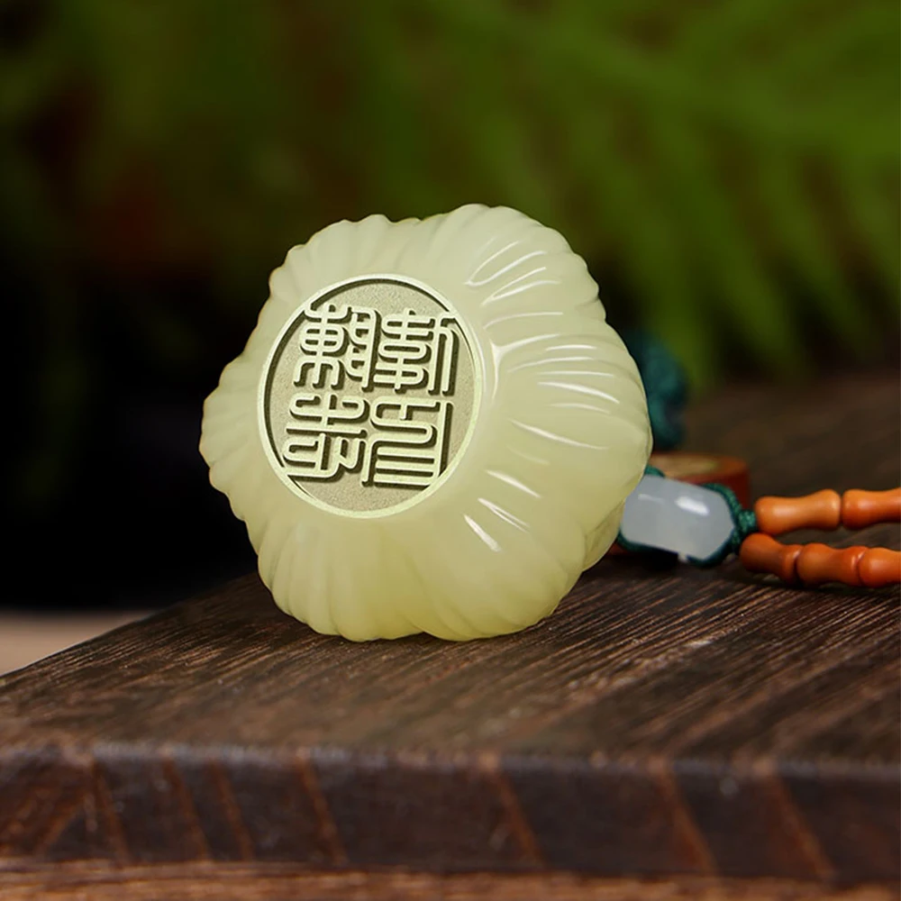 Custom Jade Seal Lotus Keychain Natural  Green Stone Stamp Japanese Kanji First Name Stamp Calligraphy Round Stamp School Gifts