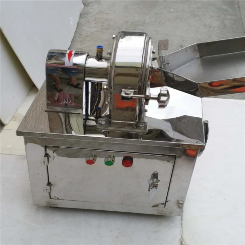 Moxa velvet machine Aged old mugwort leaf mugwort pulverizer moxa stick wormwood machine