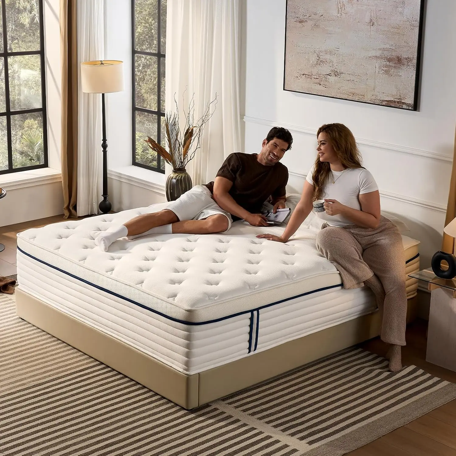 Queen Mattress 12 Inch, Medium Plush Hybrid Queen Size Mattress with Memory Foam & Individually Wrapped Pocket, Customized