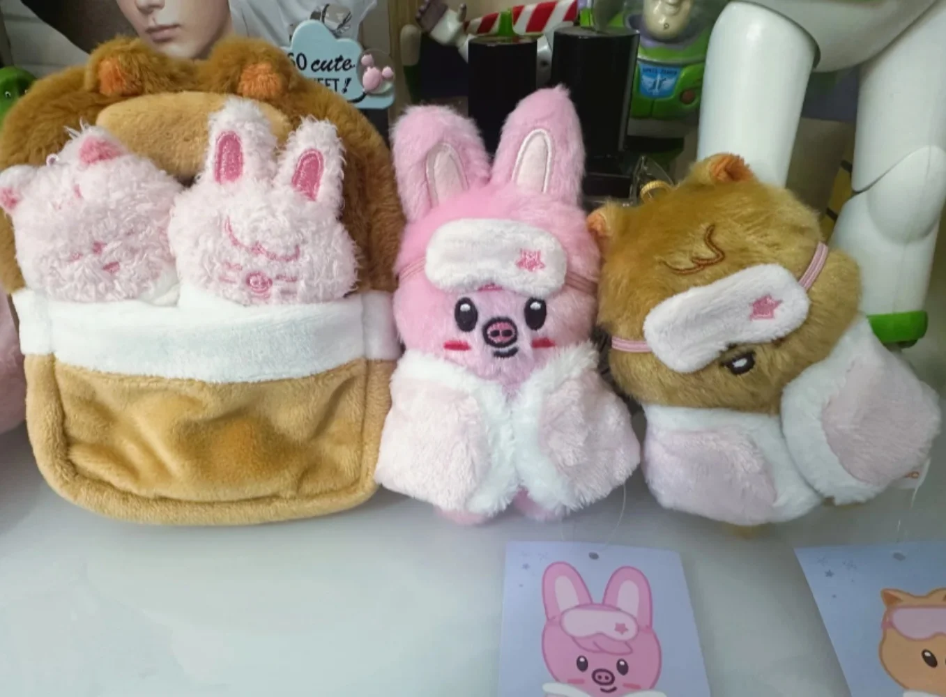 

SKZ Seoul FM Show Week Same SKZOO 10-сантиметровая кукла-брелок в детской одежде с накидкой, подарок для фанатов