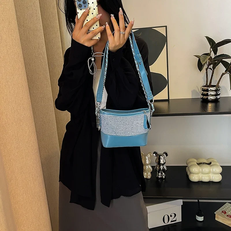 

Trendy Design Letter Logo Leather Handbag Luxury Brand Large Capacity Diaper Bags For Women's Stylish Classic Commuter