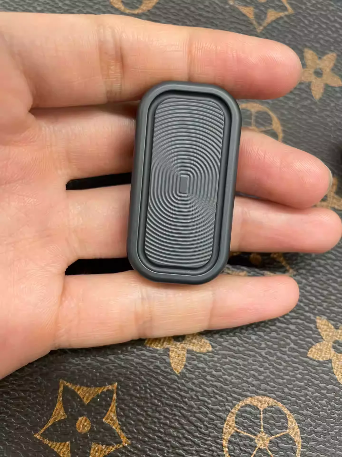 

Maiji CP3 Цирконий матовый EDC