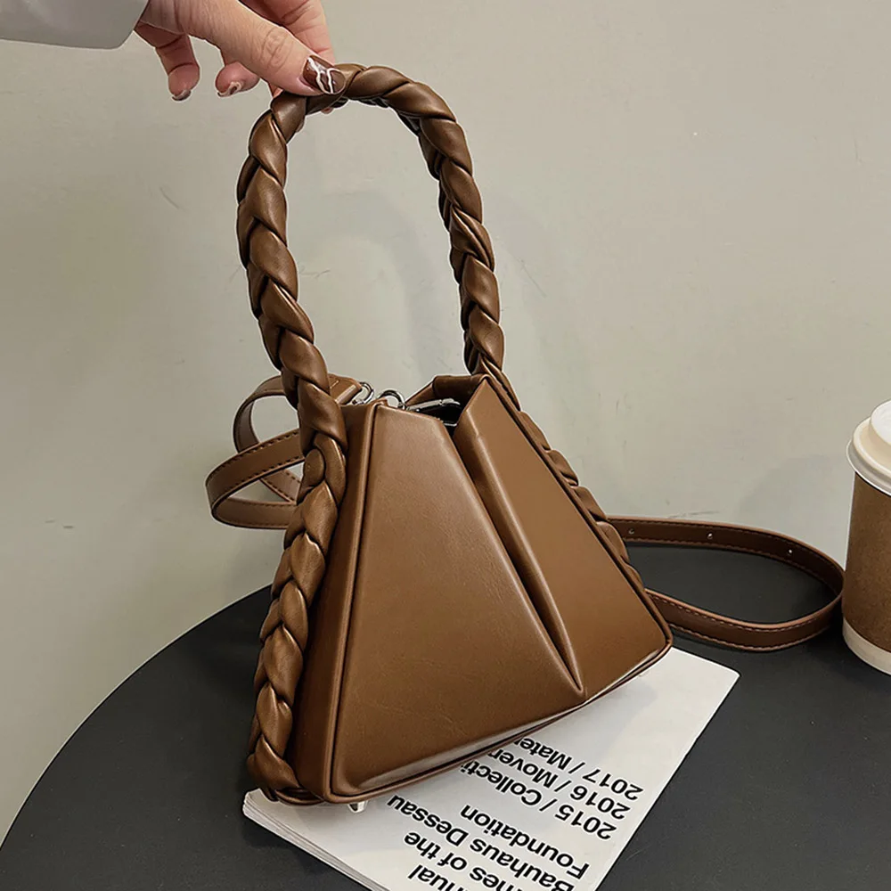 Fashion Women Crossbody Bucket Bags 2022 New Trend Designer Twist Folding Handbags Female Shoulder Messenger Bag Day Pack