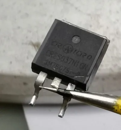 

CRSS037N10N 100V 120A IC MOS N TO-263 10PCS