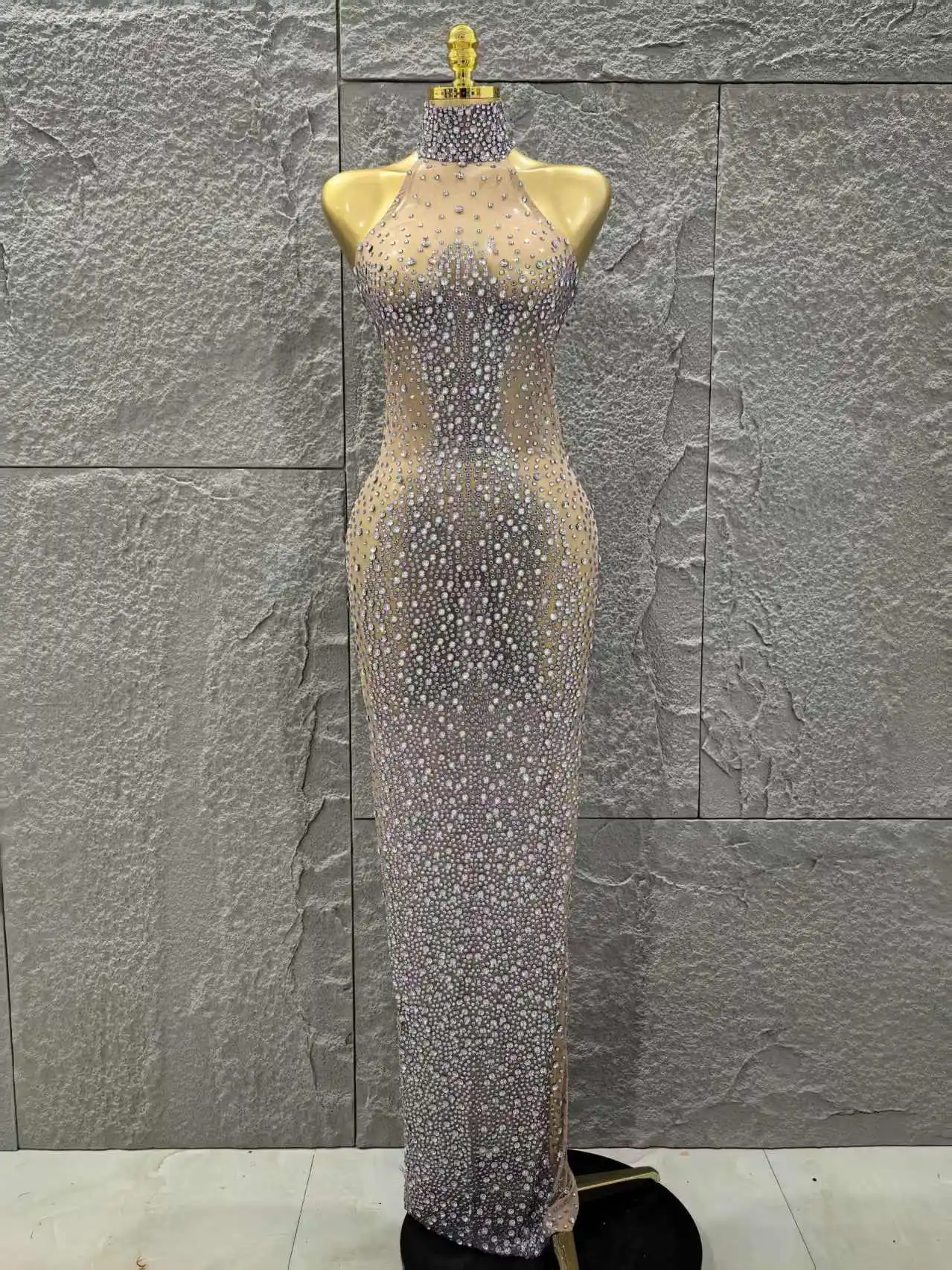 

2025 New Sleeveless Mesh See Through Long Dress Sexy Backless Sparkly Rhinestone Dress Celebration Festival Evening Party Gowns