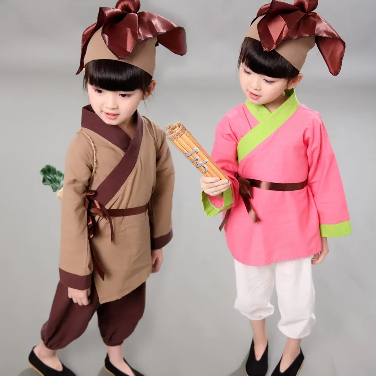 

Children's textbook drama, pulling up seedlings to promote performance costumes, crop costumes, performance costumes, pulling up