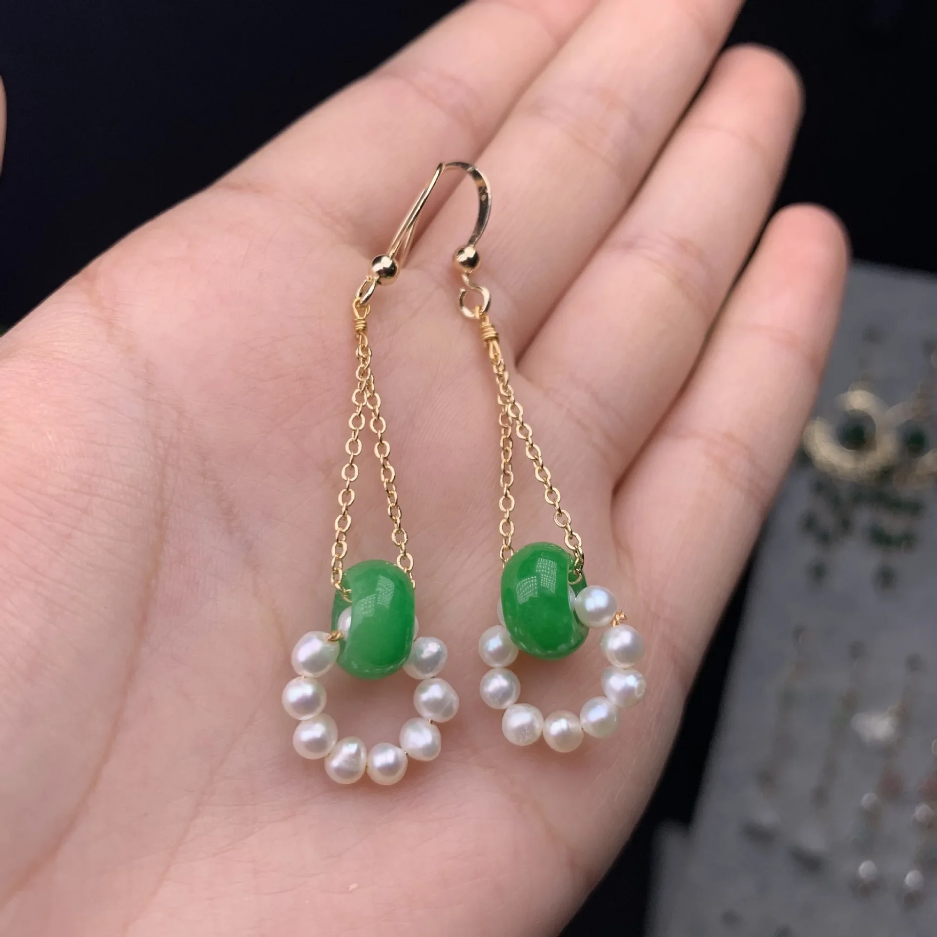 

Green Jade Earrings Designer 925 Silver Pearl Gemstones Jewelry Beads Real Gemstone Women Charm Natural Amulet Charms Emerald