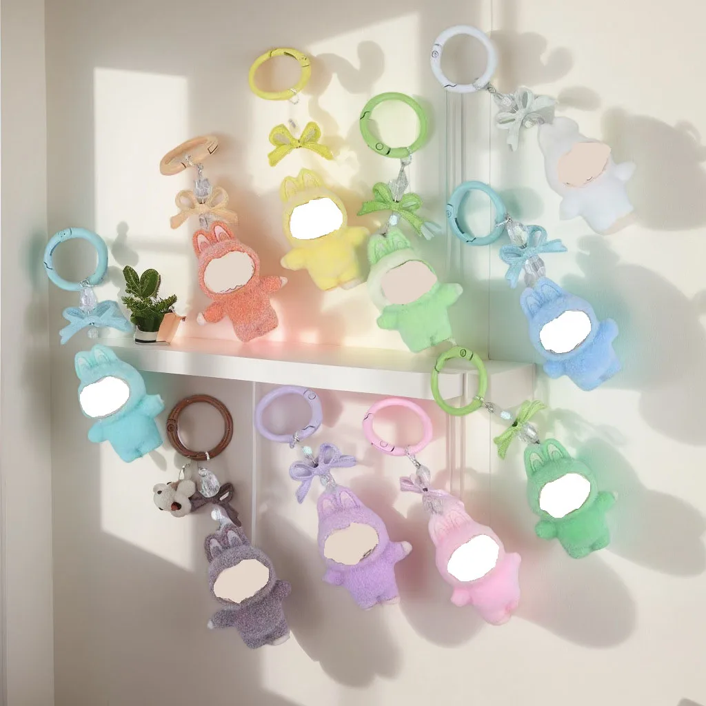 

New Mini Keychain Cartoon Creative Three-Dimensional Doll Students Schoolbag Pendant Car Key Chain Women Men Presents 2025