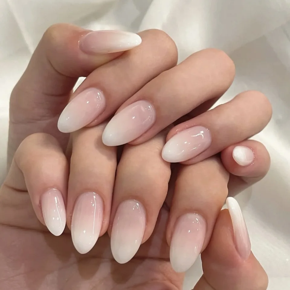 24 piezas uñas postizas rosadas almendra simples, cortas, artificiales 4