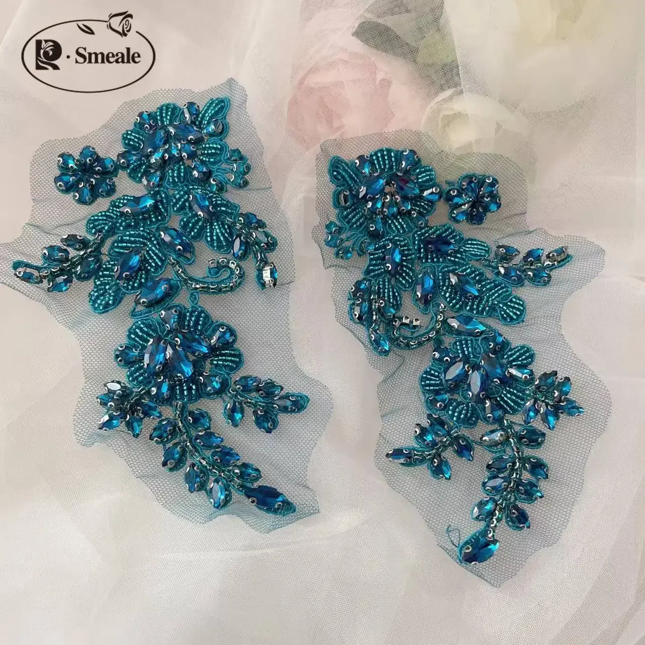 Handgenähte Strassblume für Hochzeitskleid, Strassmäntel, verspiegelte Schultern, DIY-Patch, Glasbohrer, funkelnde Blumen