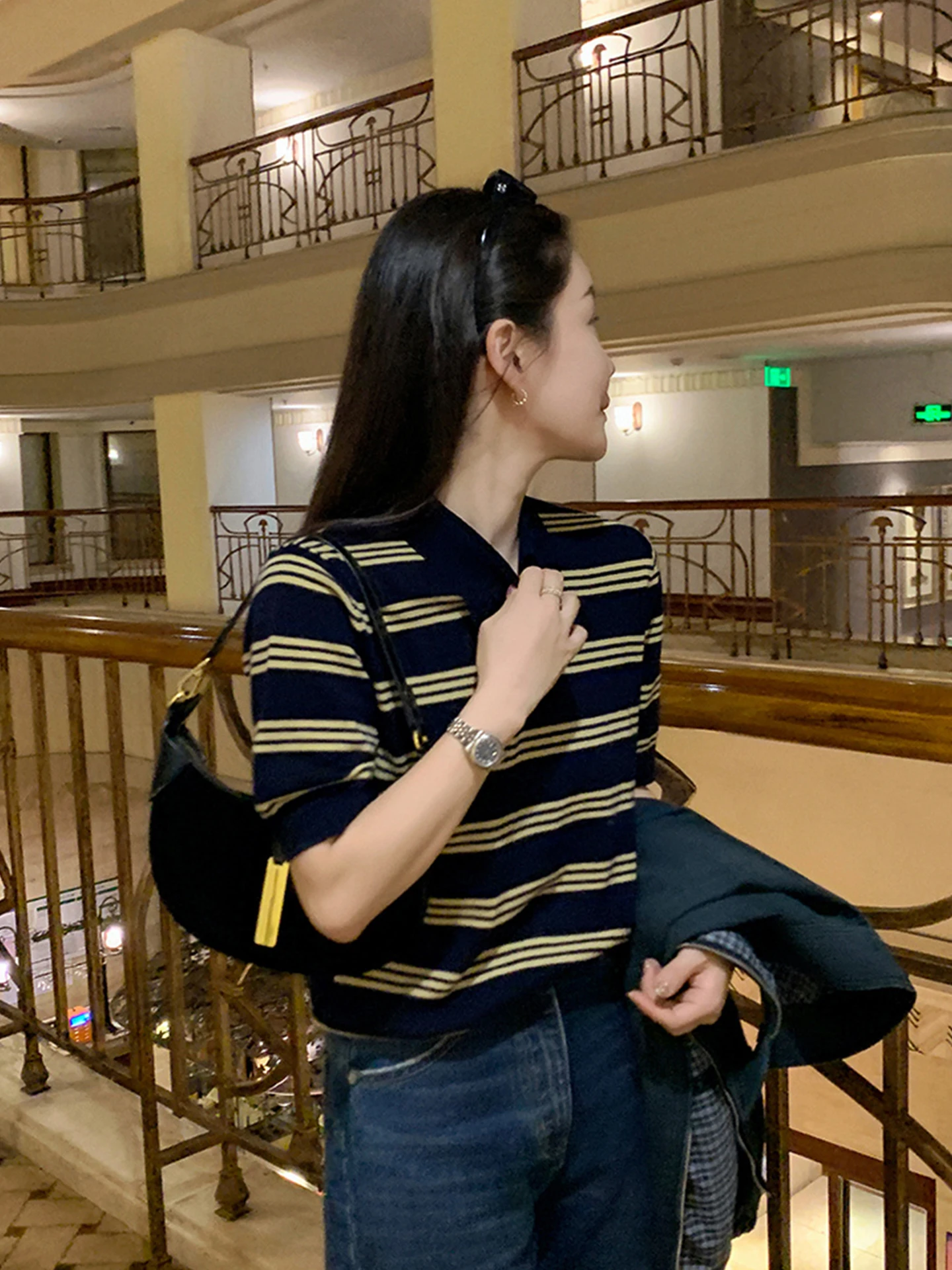 

Удобный корейский полосатый трикотаж, повседневный накладной, приятный для кожи цветной дизайн, элитный топ для отдыха для женщин