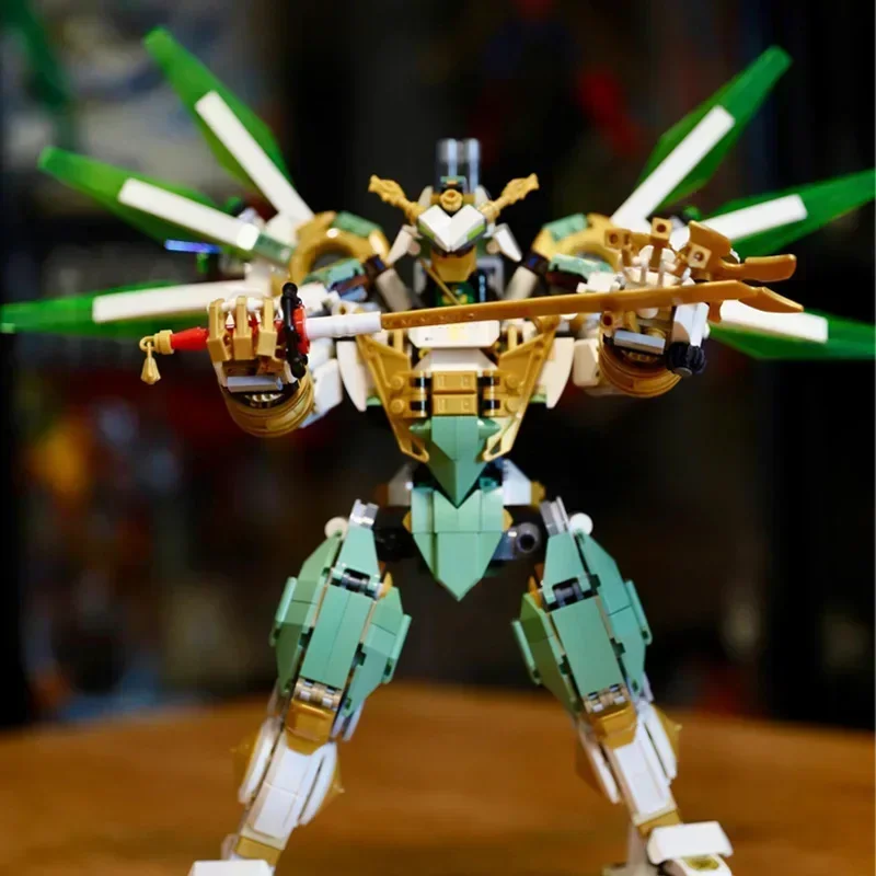 

917Pcs Lloyd Titan Mech Samurai Highly Posable Robot Detachable Flyer Building Block Set Model Bricks DIY Toys For Children Gift