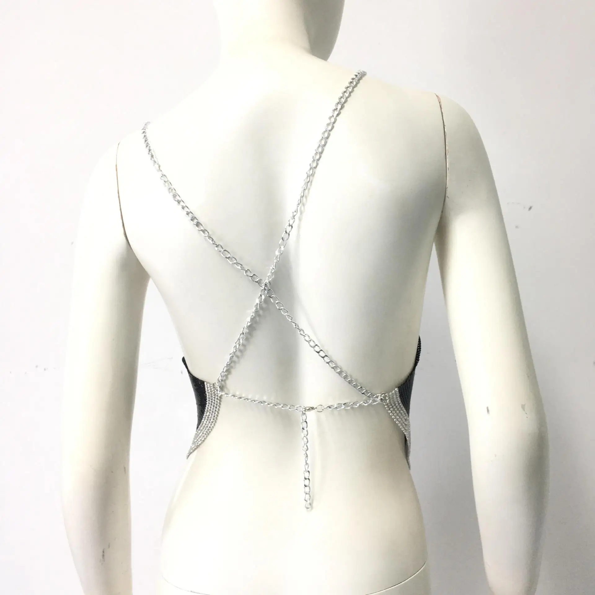 Chic Metal Sequins Design Tank Top Women Backless Halter Neck Camisole Vocal Concert Festival Party Streetwear Crop Top
