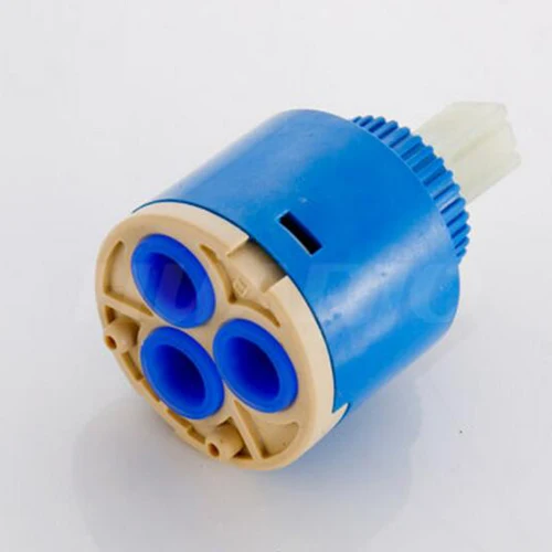 Imagen 2 del producto Venta al por mayor 5 unids-lote 35mm -40mm cartucho de cerámica mezclador de cartucho de grifo accesorios de grifo de bajo par Base plana de rotación