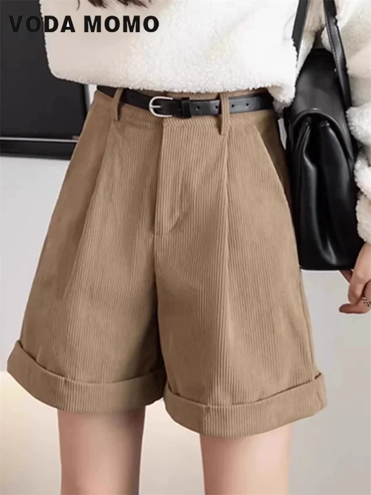 Nuovi pantaloncini femminili larghi solidi in velluto a coste primavera autunno Pantaloncini versatili per il tempo libero Pantaloncini da donna a gamba larga Harajuku a vita alta retrò