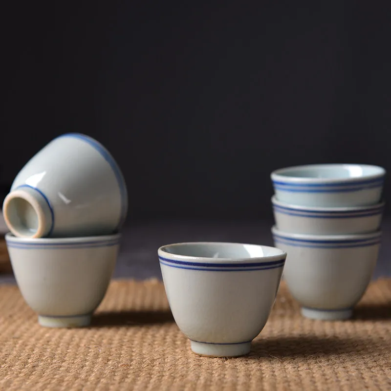 Ceramic Kung Fu Tea Cup Set of 6 Jingdezhen Antique Blue and White Tea Cup Drinking Kung Fu Tea Small Tea Cups Personal Tea Set