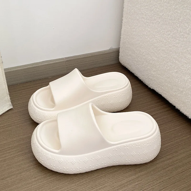 Neu eingetroffen: Sommer-Strandpantoletten 2026 für Damen – Modische EVA-Plateau-Sandalen für Zuhause – Detail 9