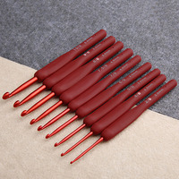 1/9PCS Crochet Hooks Kit Red Crochet Hooks Ergonomic Crochet Hook Set Soft Touch Aluminum Crochet Needle 2.0-6.0mm Crochet