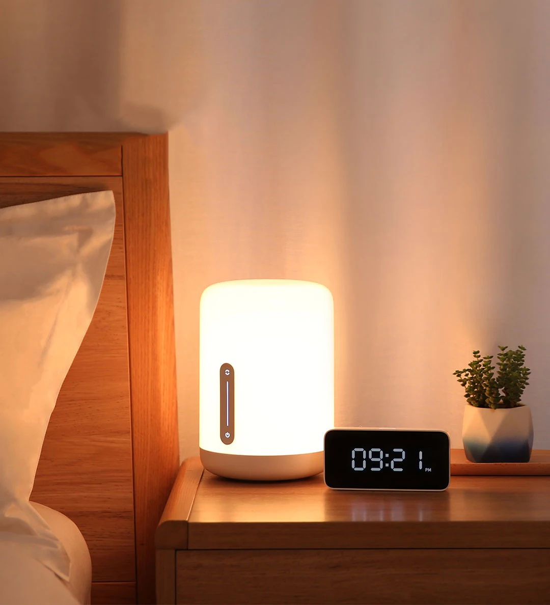 Xiaomi Mijia Bedside Lamp 2 Smart Table LED Night Light Colorful 400 Lumens Bluetooth WiFi Touch Control for Apple HomeKit Siri