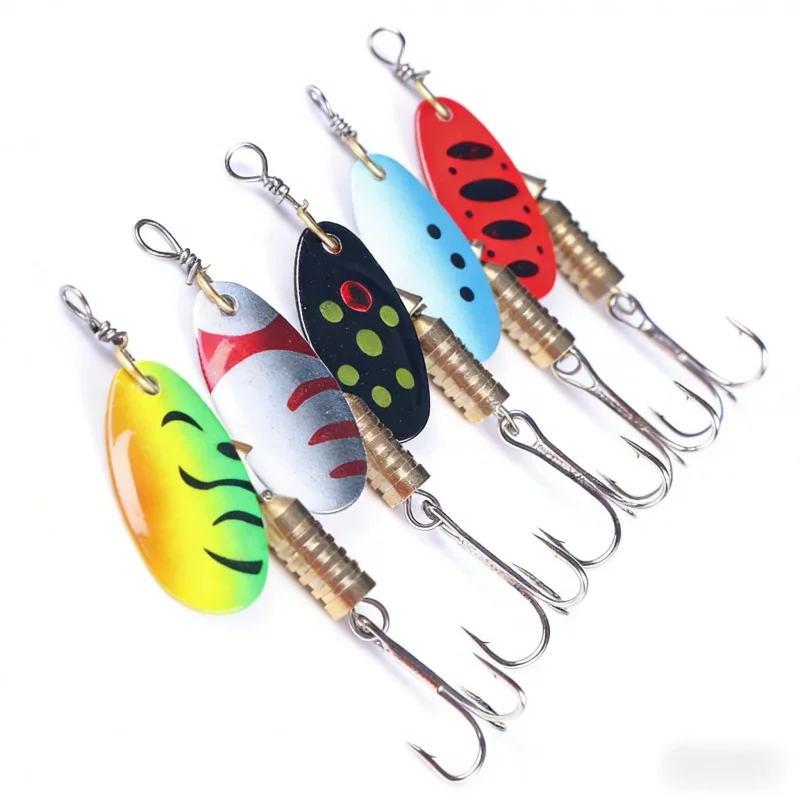 Köder in neuer Farbe, rotierender Spinner, 4,5 cm, 5,2 g-6 # Hakenbox Bionischer Kunstköder Spezieller Köder für Barsch und Zander