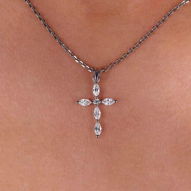 

New 925 Sterling Silver Cross Necklace Charm Geometric Shape Woman Pendant Choker Birthday Gift Exquisite Jewelry Accessories