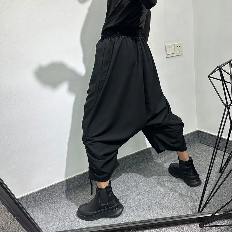 Pantaloni corti stropicciati vintage dal design in stile giapponese Parrucchiere Popolare per il tempo libero Allentato Harlan a gamba dritta per uomini e donne