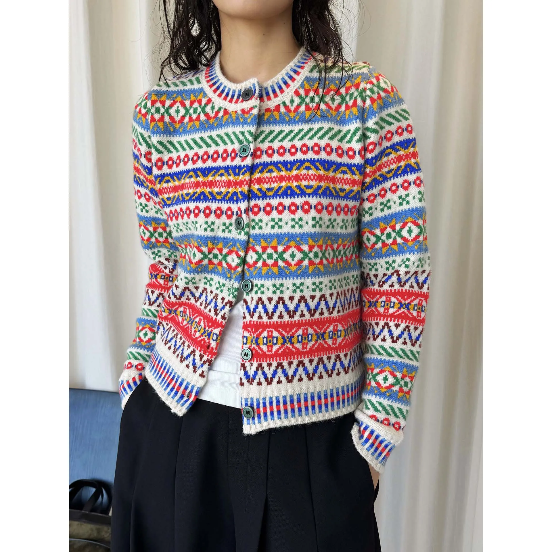 الربيع الرجعية العرقية نمط كتلة اللون الجاكار محبوك الصوف سترة مريحة الدافئة للنساء