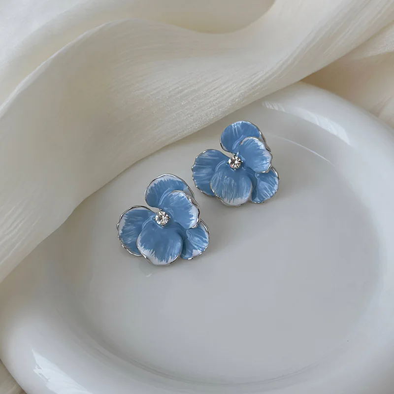 HUANZHI Blue Glazed Flower Earrings for Women Girls Sweet Romantic Wedding Vacation Party Alloy Jewelry Gifts 2024