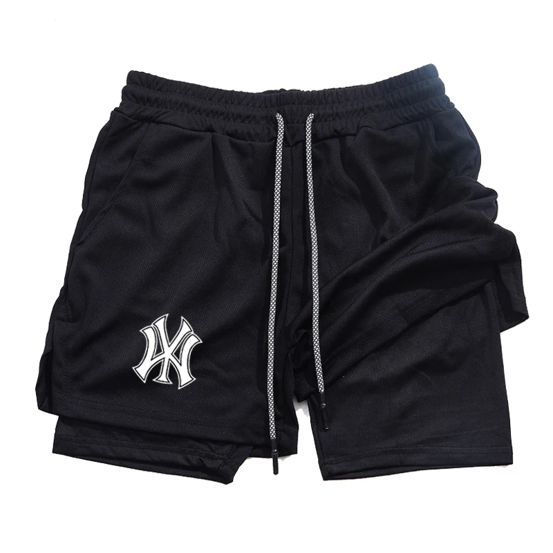 

The summer men's fashionable trend sports shorts are designed with compression lining, a phone pocket and towel hooks.