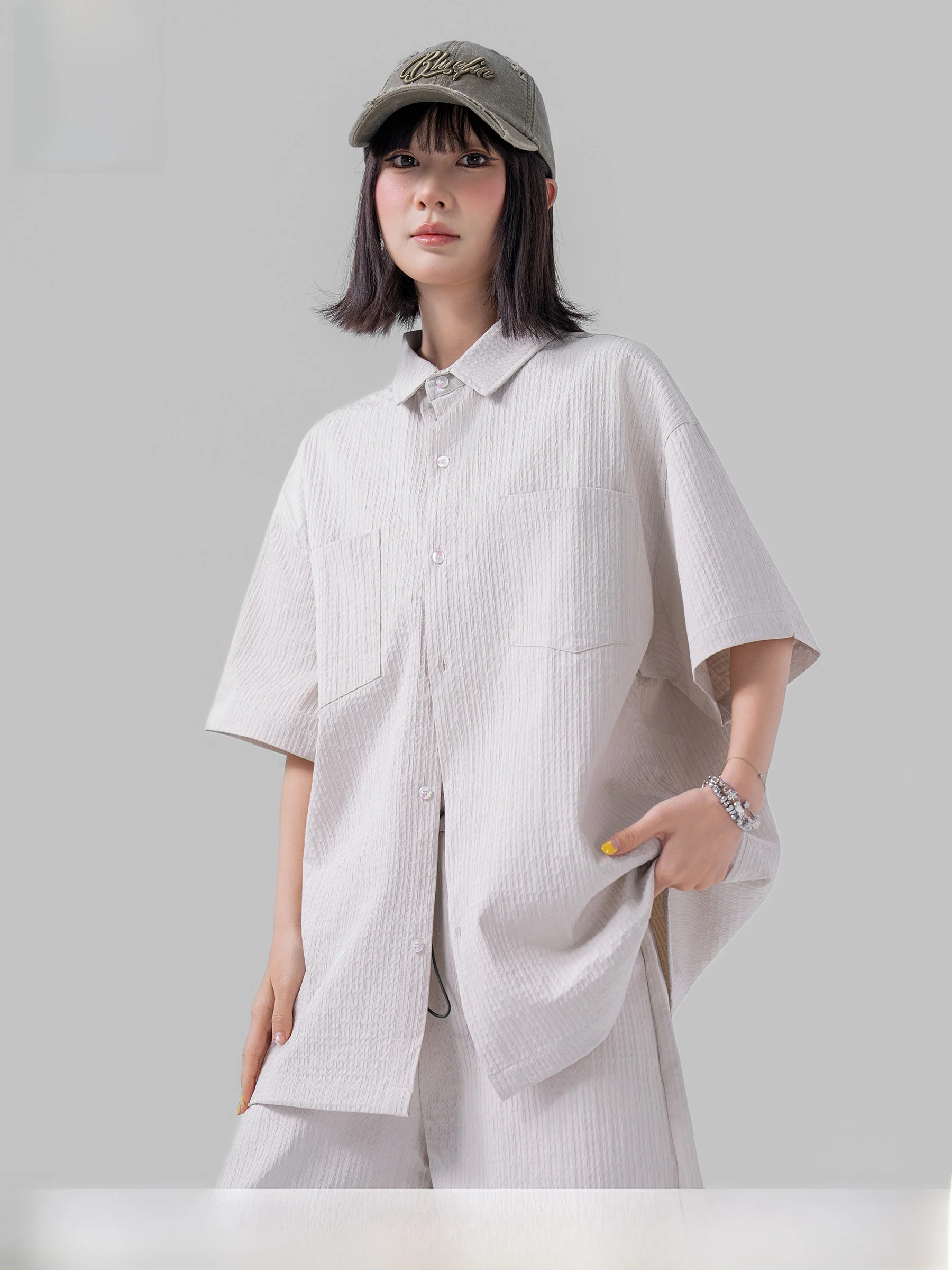 Textured Short Sleeve Shirt Workwear for Men And Women 2026 New High-End Summer Fashion Two-Piece Set Trendy Polyester Fiber
