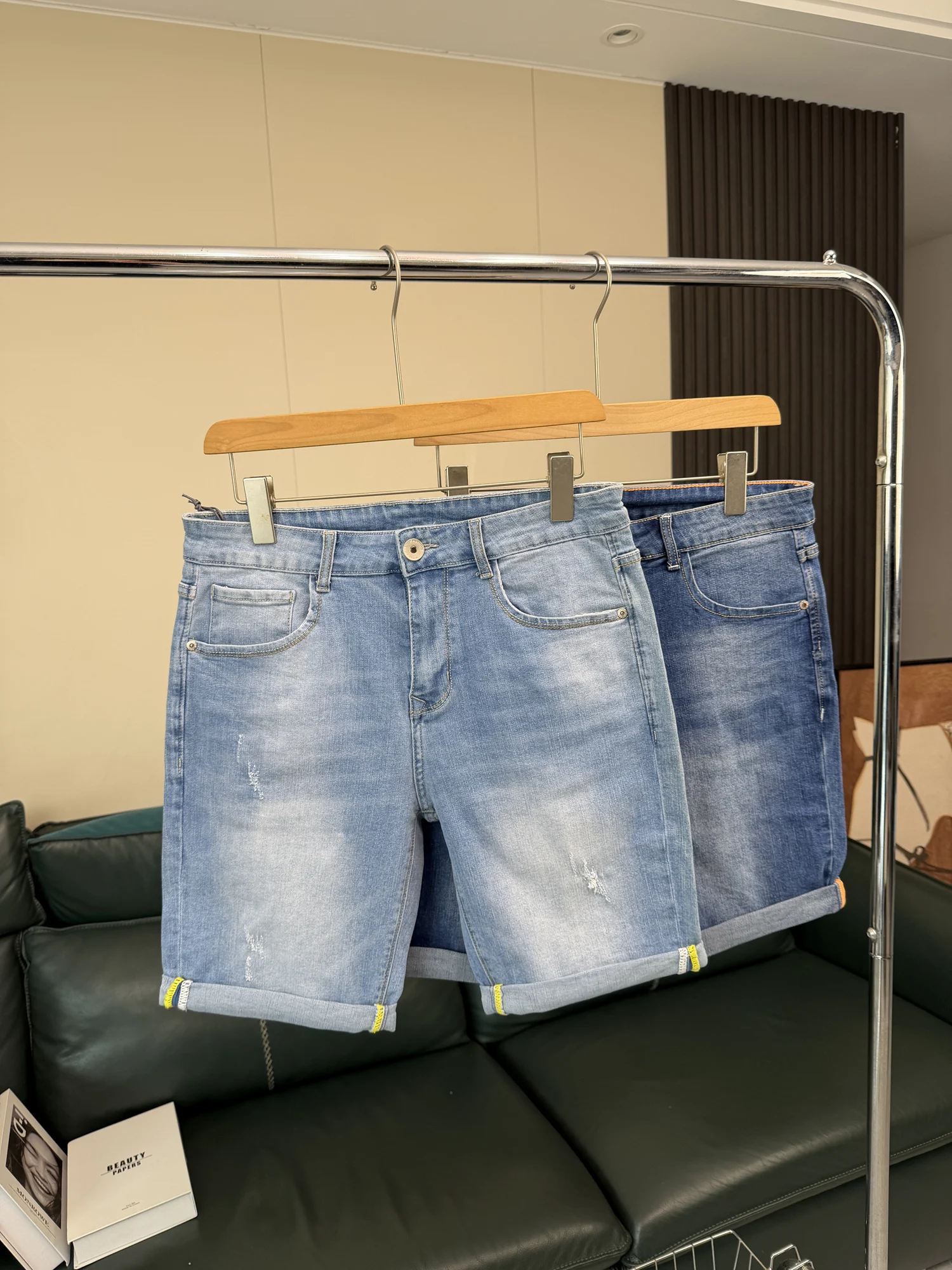 Recommended! Tailored Fit! Men's Summer Washed Versatile Comfortable Mid-Length Casual Denim Shorts Straight Leg Loose Fit