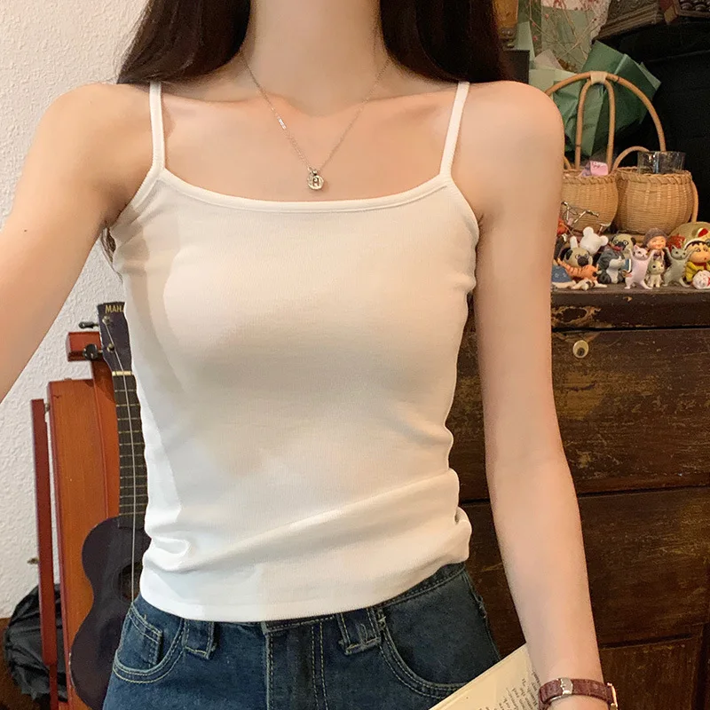 ผู้หญิงเสื้อยกทรงเสื้อกั๊กบางด้านล่างสีทึบยกทรงแขนกุดด้านบน