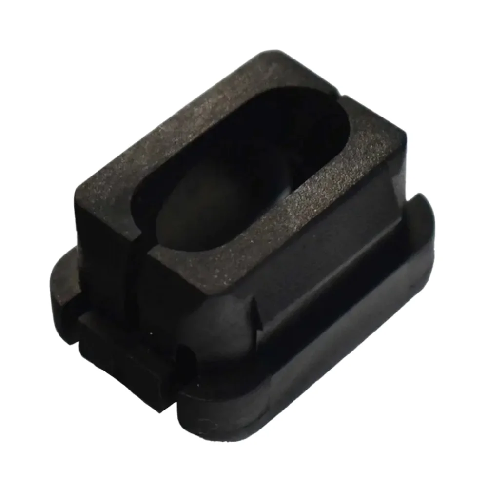 Plastic Throttle Cable Clip for Mercedes For Benz W124 W129 W140 W201 W202 W210 A2023010093 Direct Replacement