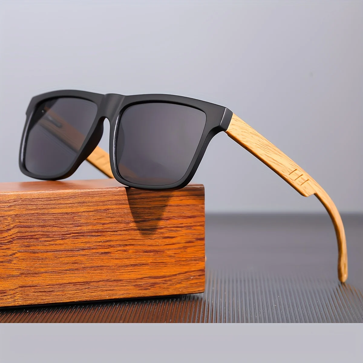 New Classic Square Casual Sunglasses Wood Grain Big Frame UV400 Protection Unisex Outdoor Eyewear UV400 Sun Glasses