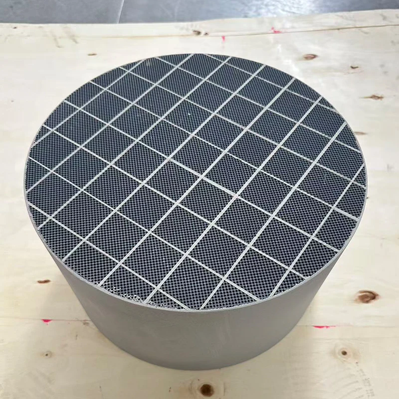 330x305mm Silicon Carbide DPF Filter Substrate for Heavy Duty Trucks and Construction Machinery Diesel Particulate Filter Core